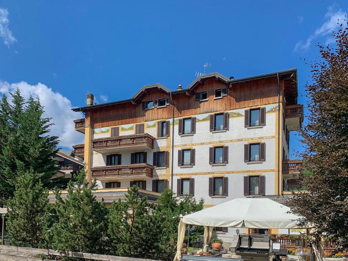 Hotel Posta Aprica Kültér fotó